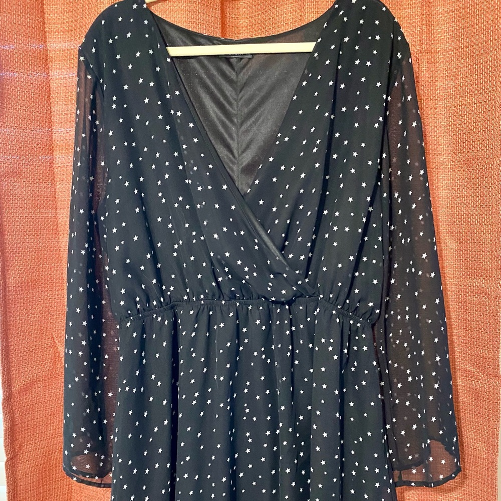 Starry night dress slightly used
